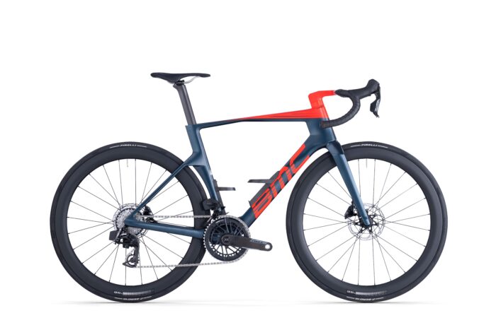 Teammachine R 01 Three